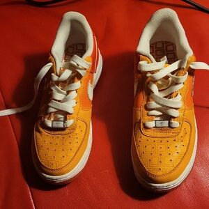 Nike Kids Orange and White Sneakers